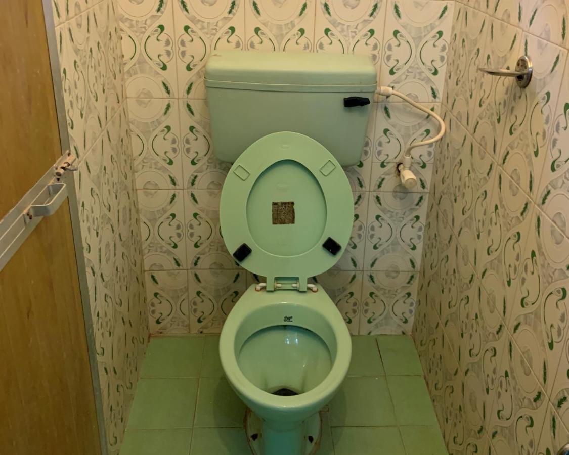 ארמבול Savitri Guest House מראה חיצוני תמונה